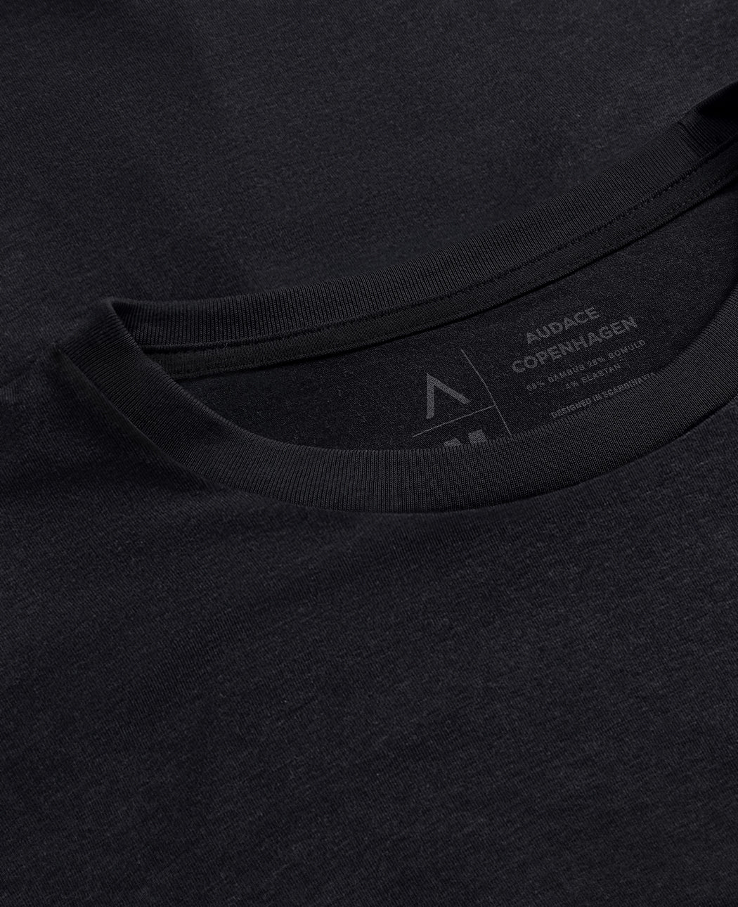 Langærmet Bambus T-shirt - Basic Sort