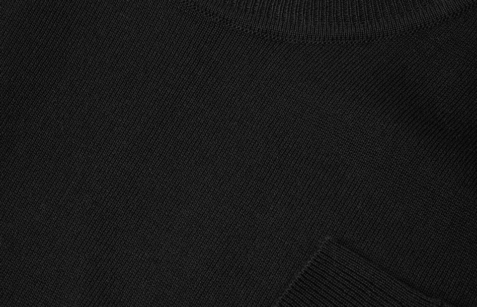 Klassisk Merino Pullover – Blød & Tidløs Strik i Uldmix - Sort - S650