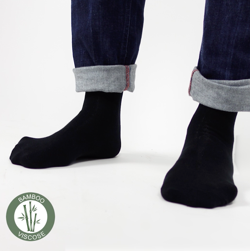 7 PAR BAMBUS STRØMPER I SORT - Modekompagniet.dk