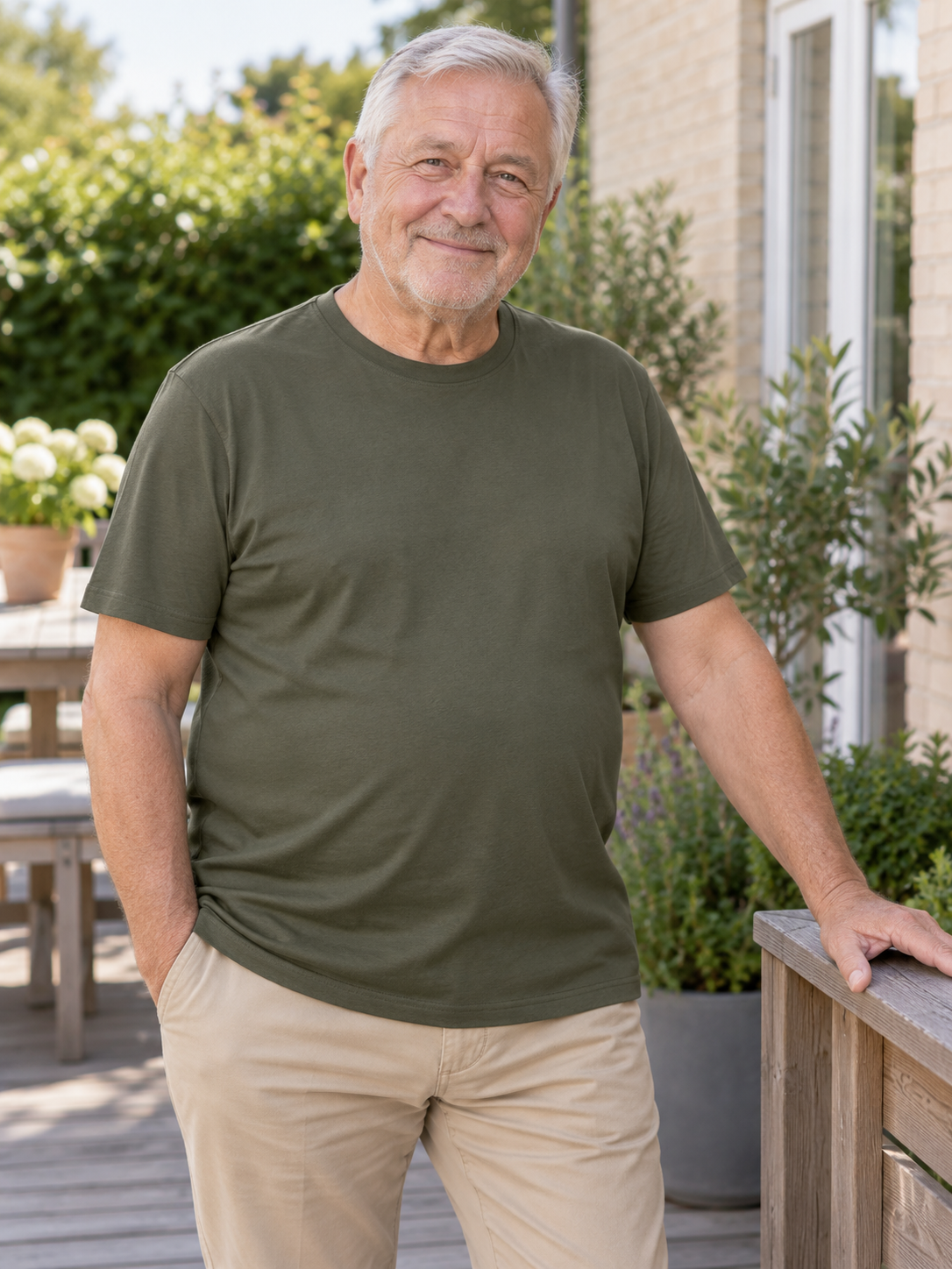 Casual T-shirt, Mørk oliven