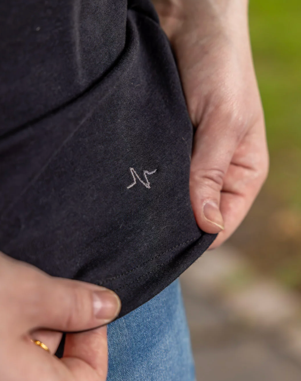 Eksklusiv Bambus Dame T-shirt i sort – Vimpulze